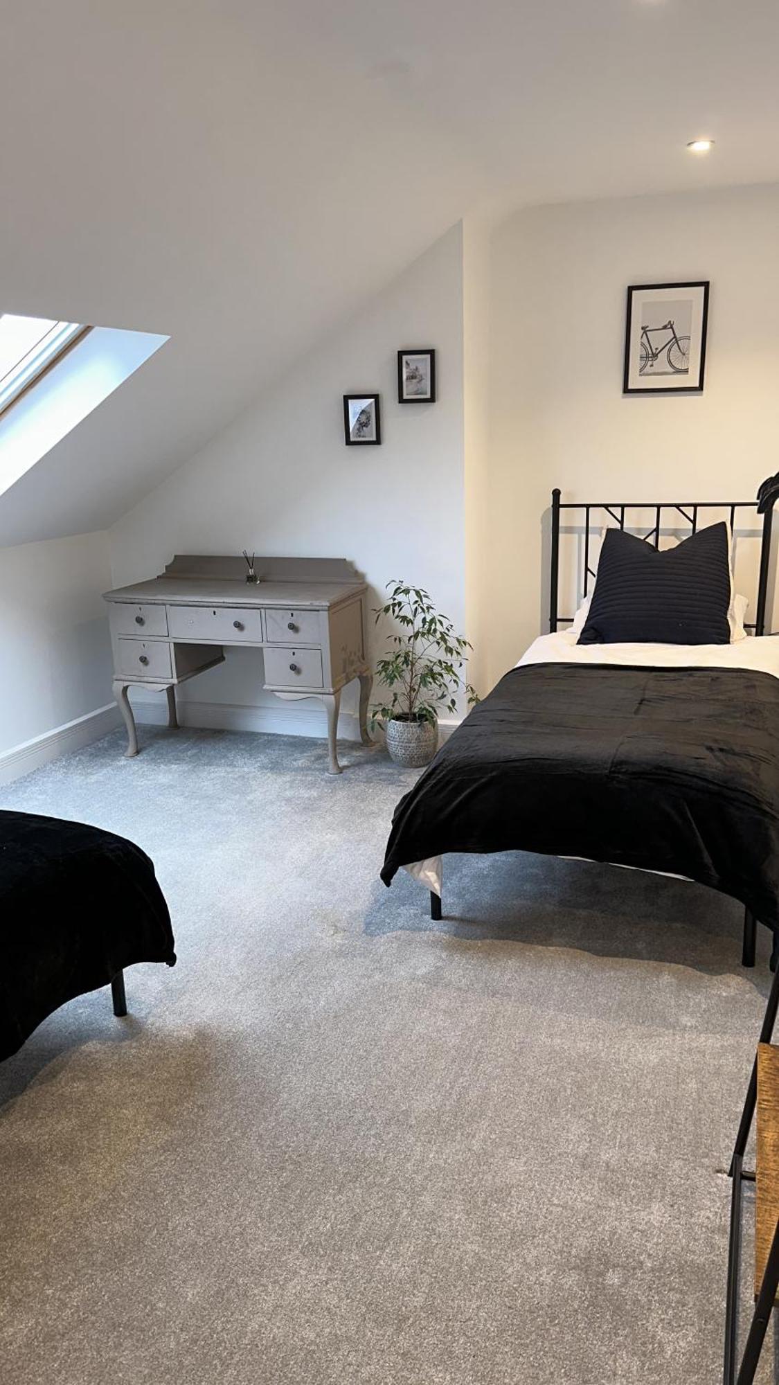 Modern Harrogate House Sleeps 10, Cinema Room & Hot Tub Exterior foto