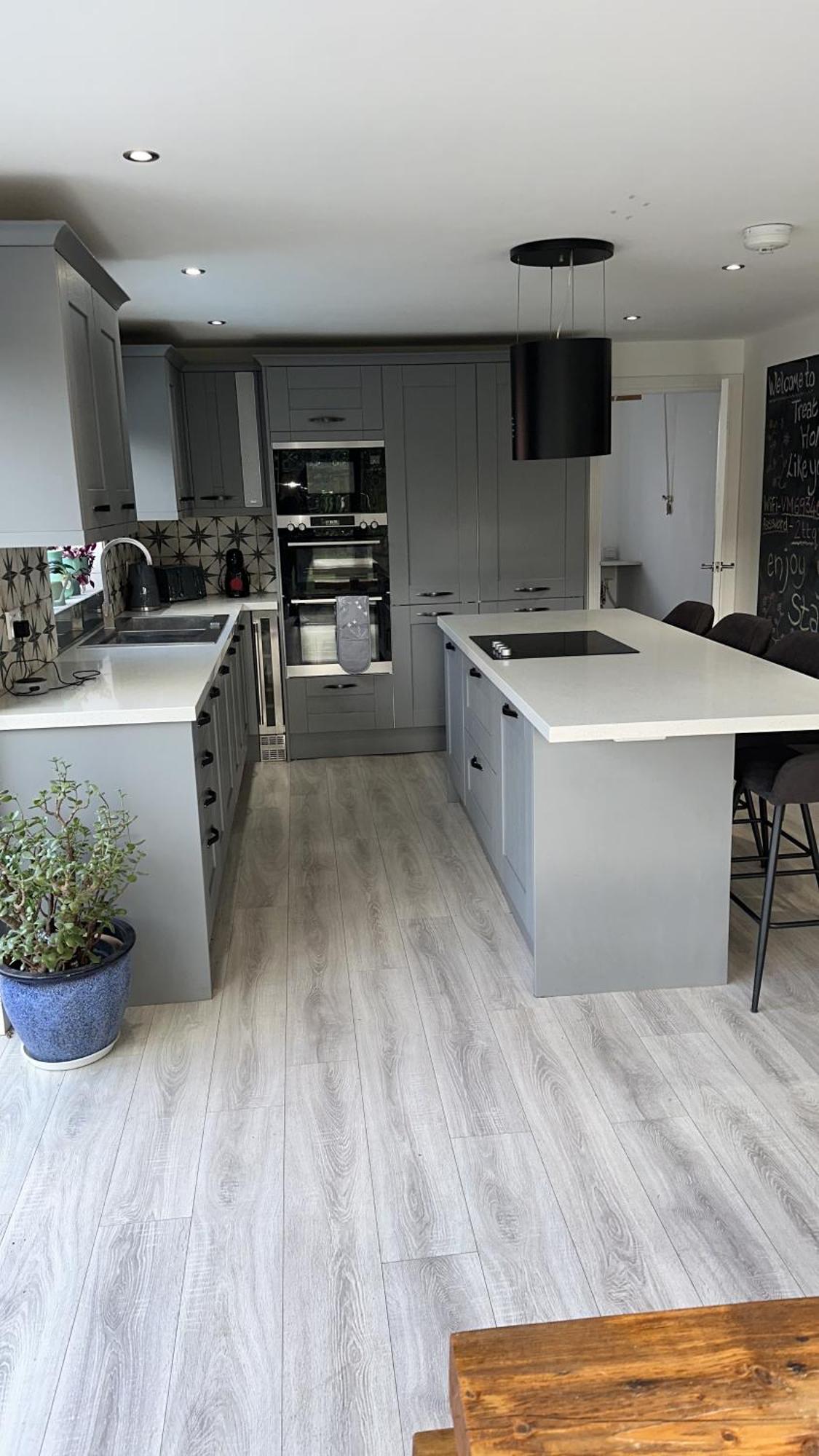 Modern Harrogate House Sleeps 10, Cinema Room & Hot Tub Exterior foto